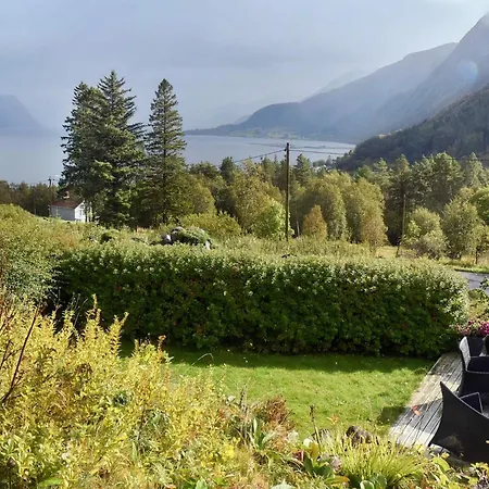 Holiday home 6 Person In Aram-by Traum Sandvik (More og Romsdal)